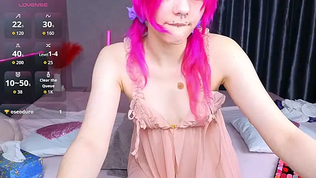 KittieHeart online show from February 3, 6:45 pm