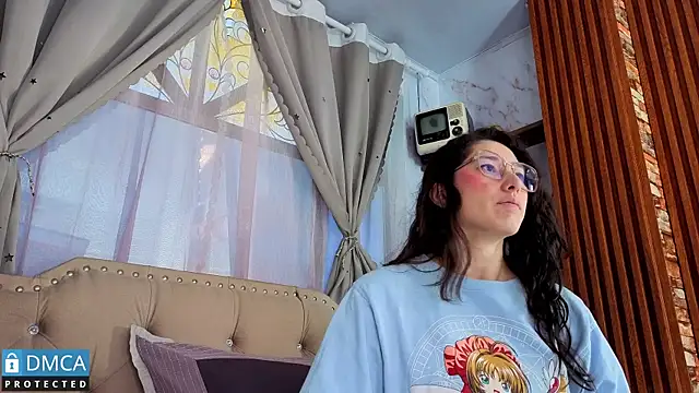 eva delight  online show from January 15, 11:16 am