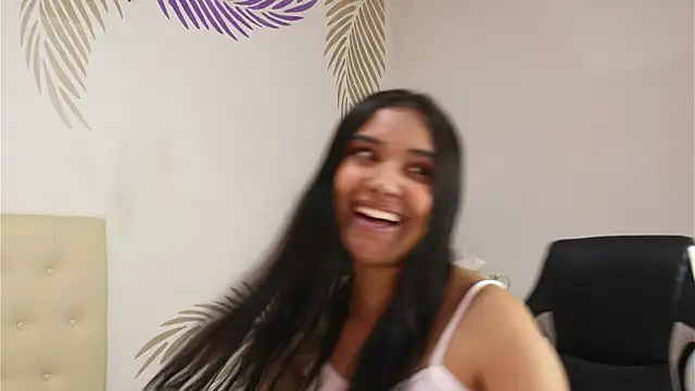 Isabelle Lane online show from February 5, 12:19 pm