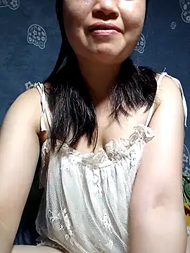 Noelle-e online show from March 31, 1:00 pm