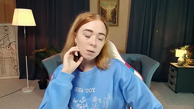 AddieOsler online show from November 21, 7:49 pm