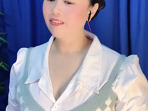 yaoyao22678 online show from November 15, 3:29 am