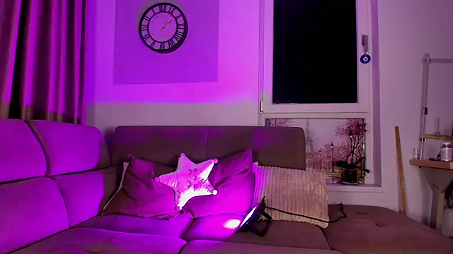 SugarSkye online show from January 9, 7:51 pm