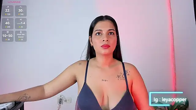 Leyacopper  online show from June 4, 11:09 pm
