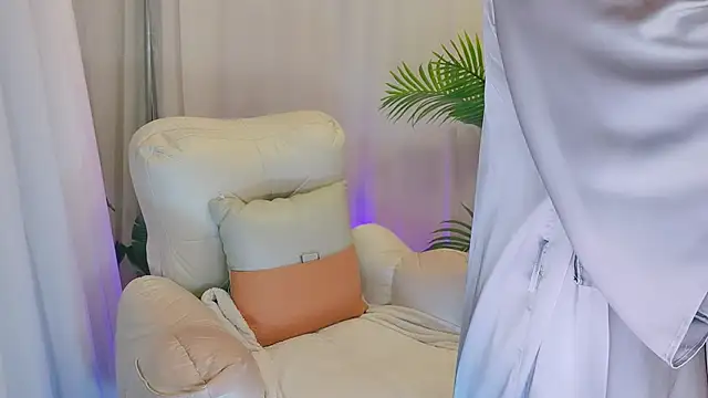 Vv123668 online show from February 4, 2:42 pm