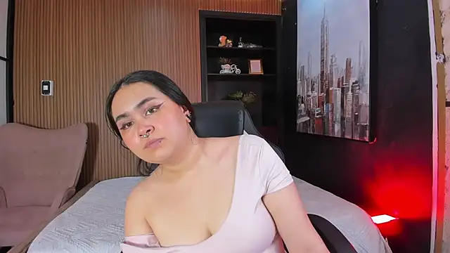 AmaraWolf online show from December 19, 9:29 pm