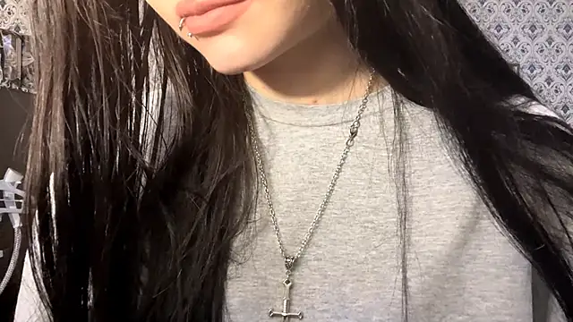 SofiaDreams09 online show from December 4, 5:14 pm