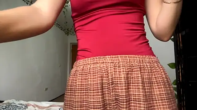 LilithFlamey online show from November 6, 7:25 am