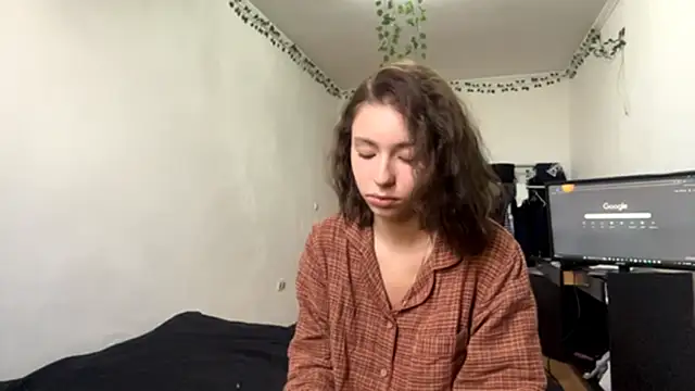 LilithFlamey online show from November 3, 7:12 am