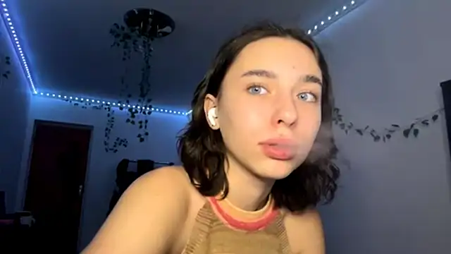 LilithFlamey online show from December 2, 6:21 pm