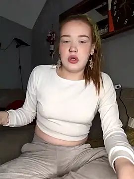 mattiethebaddieee online show from December 2, 12:01 am