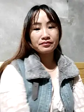 emini-xx online show from November 27, 5:54 am