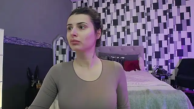 venusinylons online show from November 9, 10:22 am