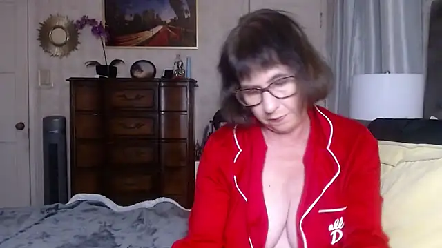 BigbustedBrenda online show from December 4, 4:52 pm