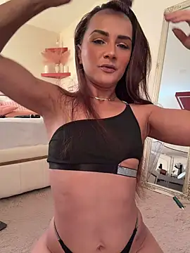 SiennaRosse online show from June 9, 4:39 pm