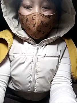 yoyo-mi online show from February 3, 2:53 am