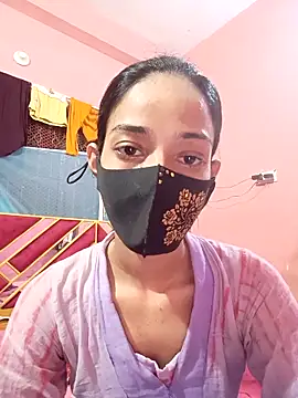 Green LaDY66 online show from April 20, 10:51 am