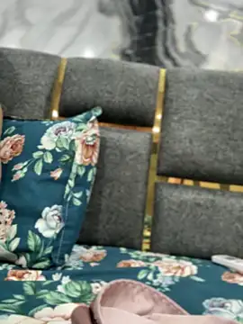 Heena Sharma982 online show from April 12, 7:49 pm