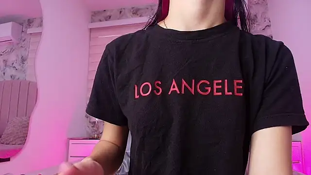 emma trix online show from April 6, 12:39 pm