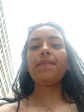 Moon And Sunn online show from November 6, 6:58 pm