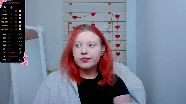 FoxPlayXX online show from February 5, 8:12 pm