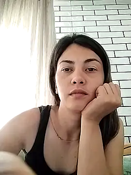 Karoline Cherie online show from July 1, 9:09 am