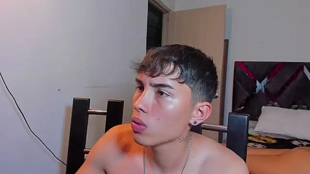 MollyandFher online show from November 18, 11:37 pm