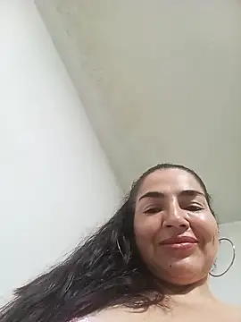 MaryRoze  online show from April 5, 1:59 am