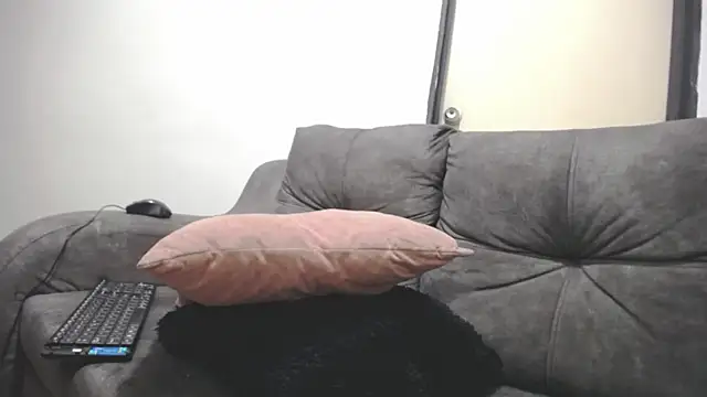 Nandry  online show from May 31, 1:39 pm