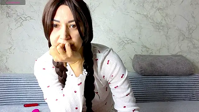 Hellen1987 online show from October 30, 6:05 am