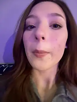 LilluKatten online show from March 19, 12:20 pm