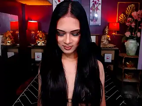 Plastique PATRICIA online show from April 10, 8:31 am