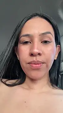 piper-sweett online show from October 31, 2:43 pm