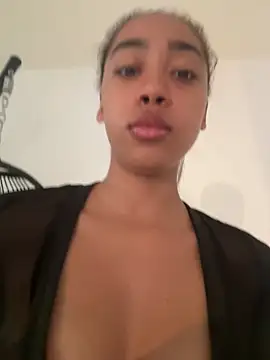 Ania rose online show from February 1, 4:06 pm