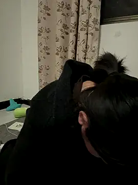 daaqnn online show from December 4, 9:55 am