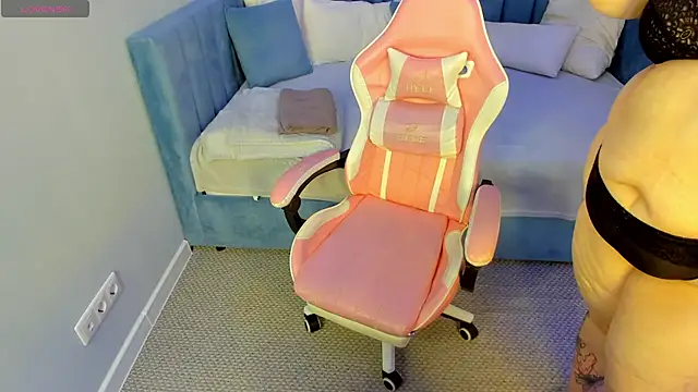 bbwsexis online show from March 30, 7:08 am