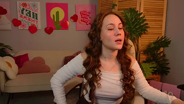 ElinVale online show from March 31, 8:47 am