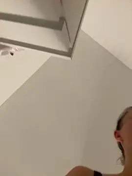 EmLovesxx online show from November 5, 10:15 pm