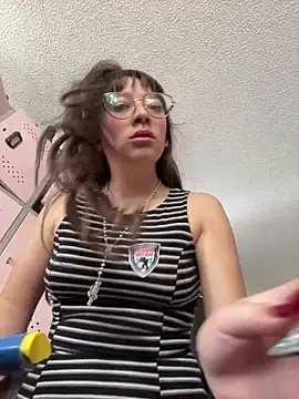 Engel fiiree online show from November 4, 1:27 pm