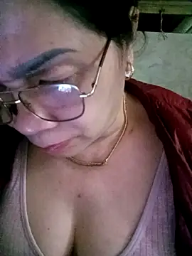 small-house123 online show from February 20, 6:26 am