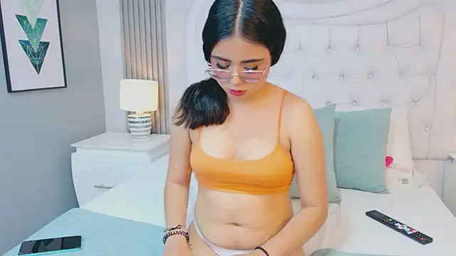 ScarlettPetrova online show from March 28, 11:43 am