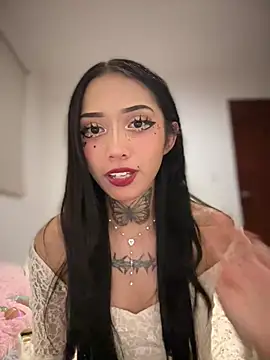 JIORYOvO online show from April 3, 4:54 am