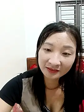 wees-lind online show from March 1, 12:49 pm