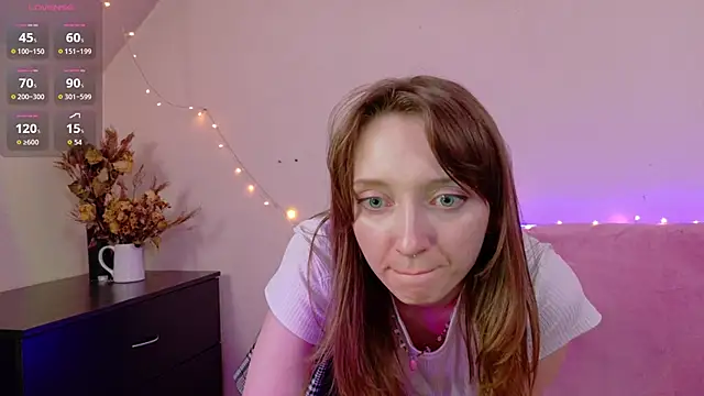 TinyMuse  online show from November 22, 1:41 am