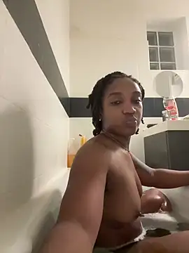 duoenfolie online show from March 19, 9:19 pm