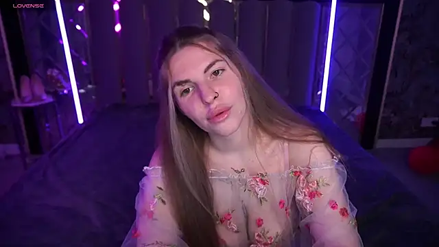 DanielaReign online show from March 23, 2:01 pm