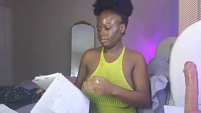 ladiosa selene online show from November 14, 2:00 am