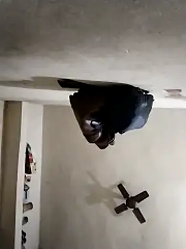 Jooli cuty online show from January 6, 5:27 pm