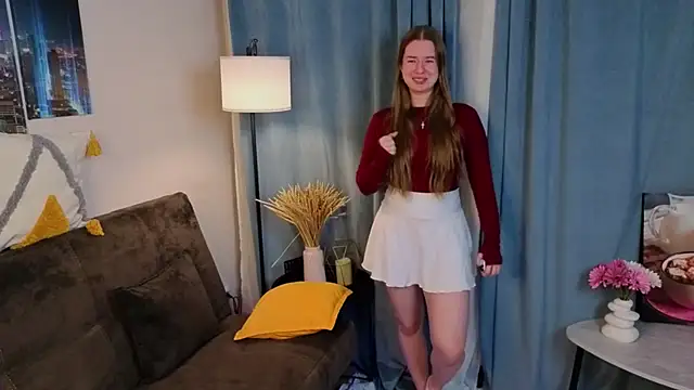 MowasaBritten online show from December 1, 2:53 pm