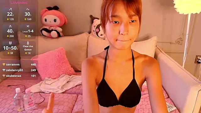 lihnpham online show from March 25, 3:34 am